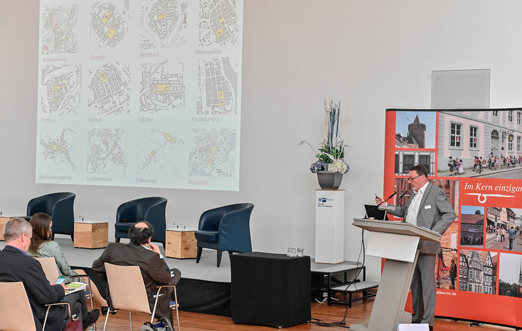 23.05.2022 Jahrestagung, Keynote-Vortrag von Prof. Dipl.-Ing. Heinz Nagler, Foto: Mathias Marx